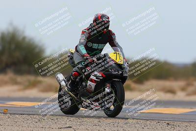 media/Jan-20-2024-CVMA (Sat) [[ddb8bc1f3d]]/Race 10 Amateur Supersport Middleweight/